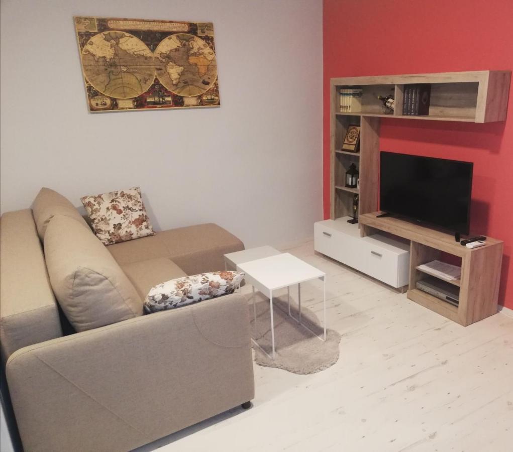 Apartman Park Subotica Bagian luar foto