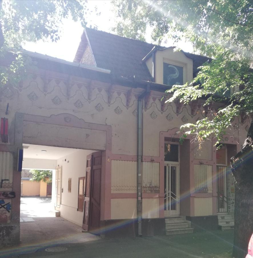 Apartman Park Subotica Bagian luar foto